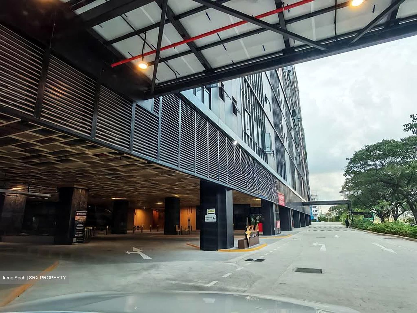 Stellar@tampines (D18), Factory #555588491